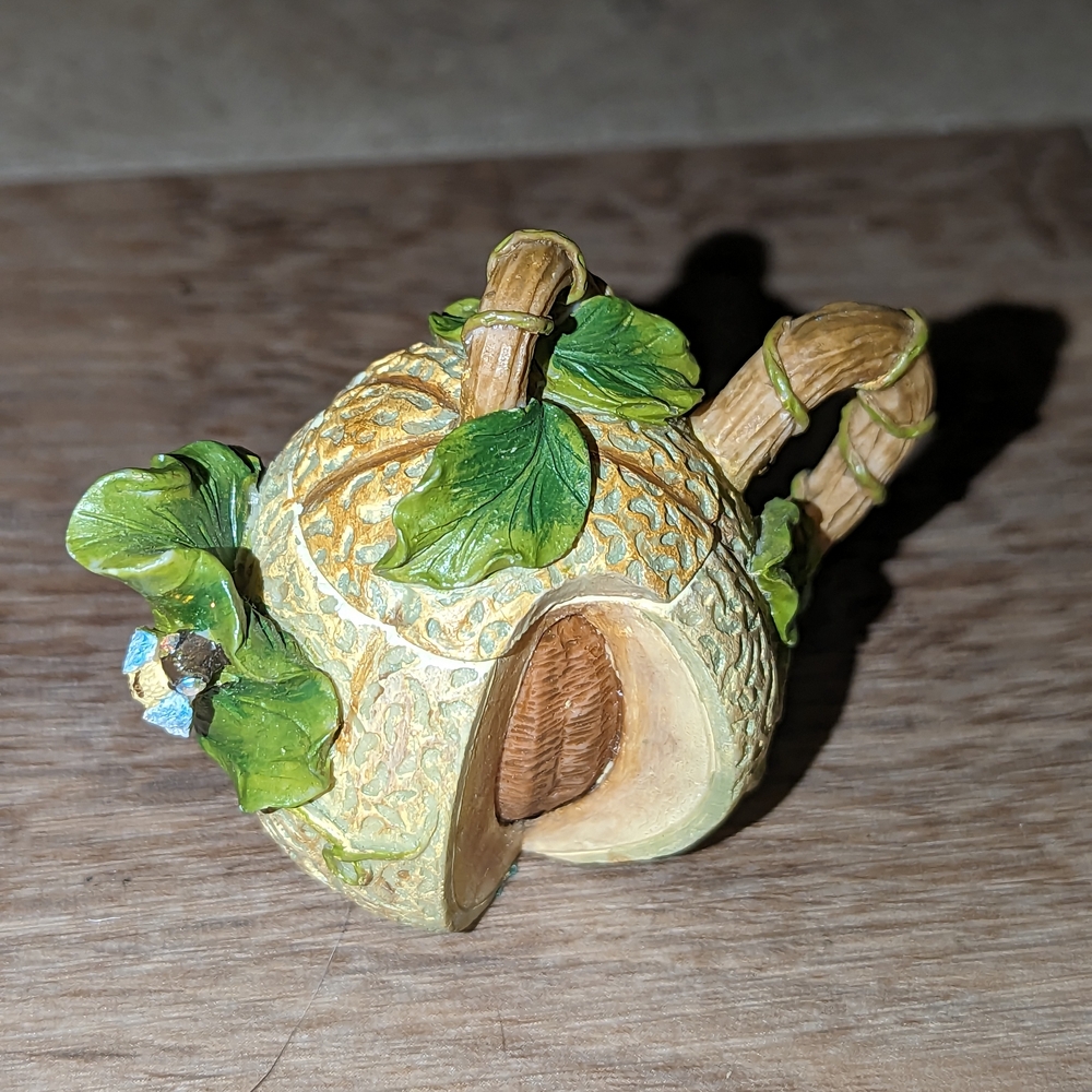 Vintage Teapot Trinket Box Apricot Plum Bumblebee